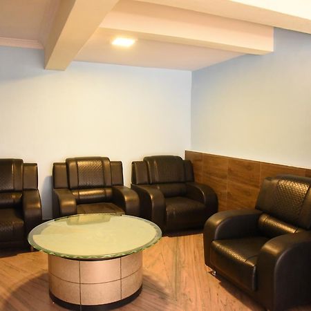 The Sky Inn Navi Mumbai Ngoại thất bức ảnh
