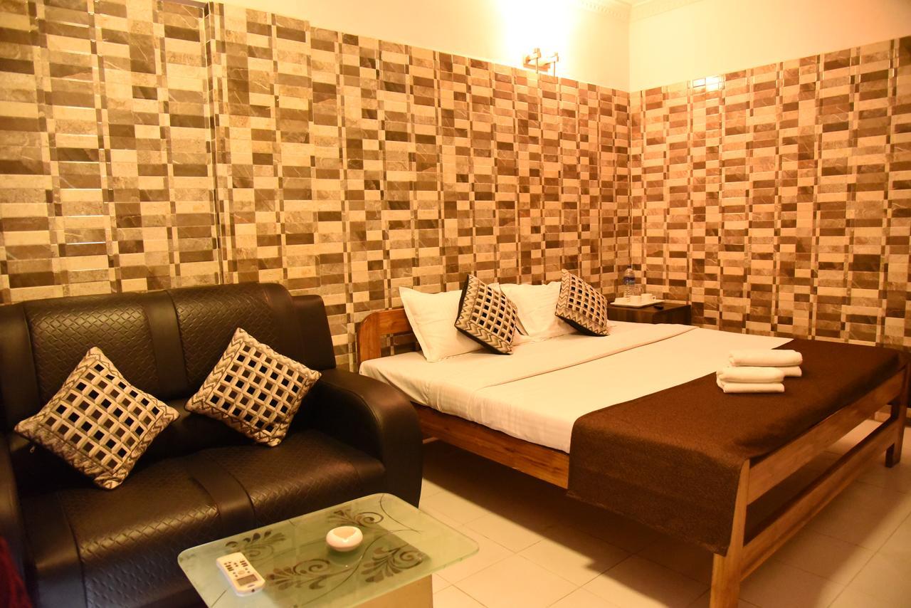 The Sky Inn Navi Mumbai Ngoại thất bức ảnh